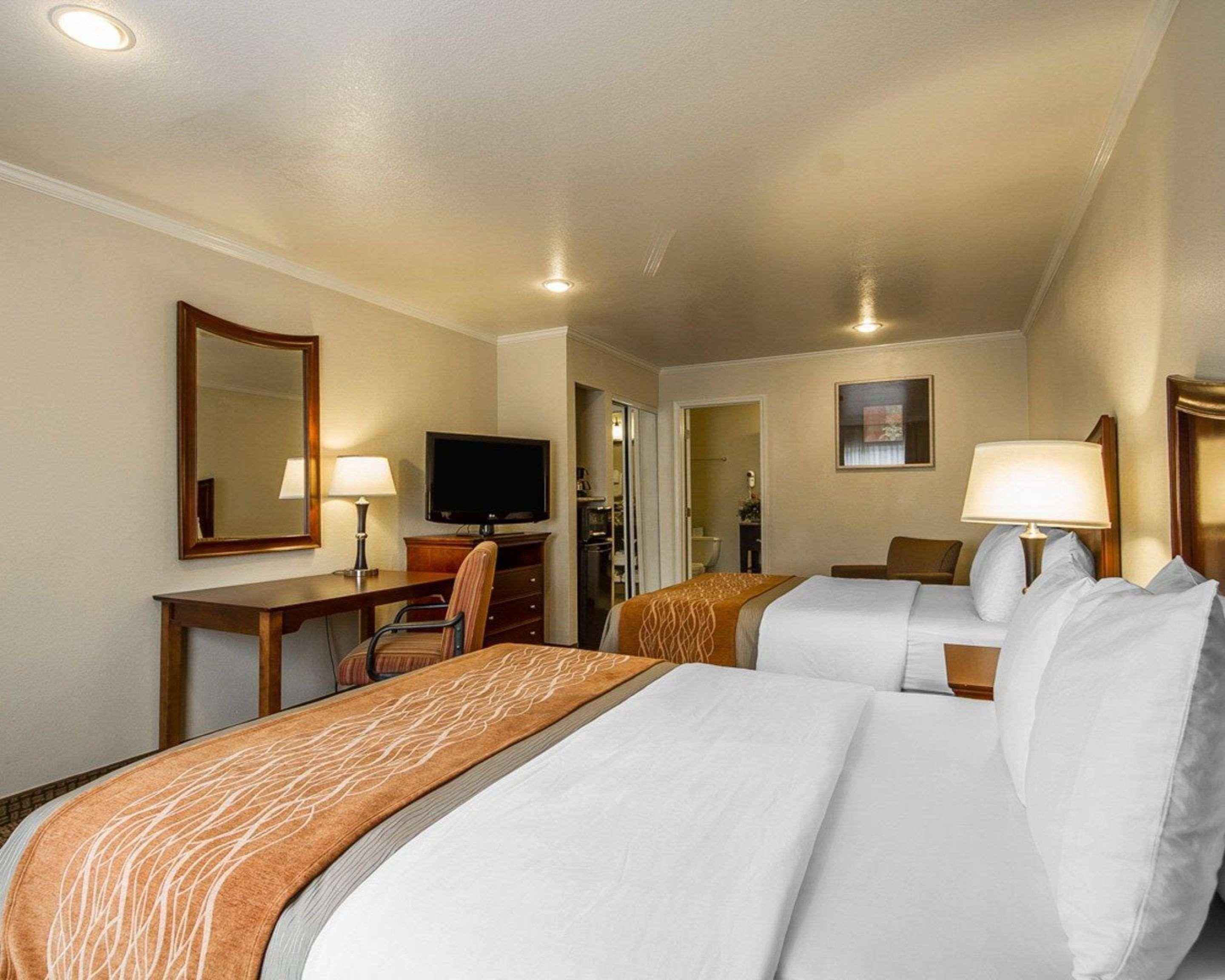 מונטריי Blu Pacific Hotel מראה חיצוני תמונה