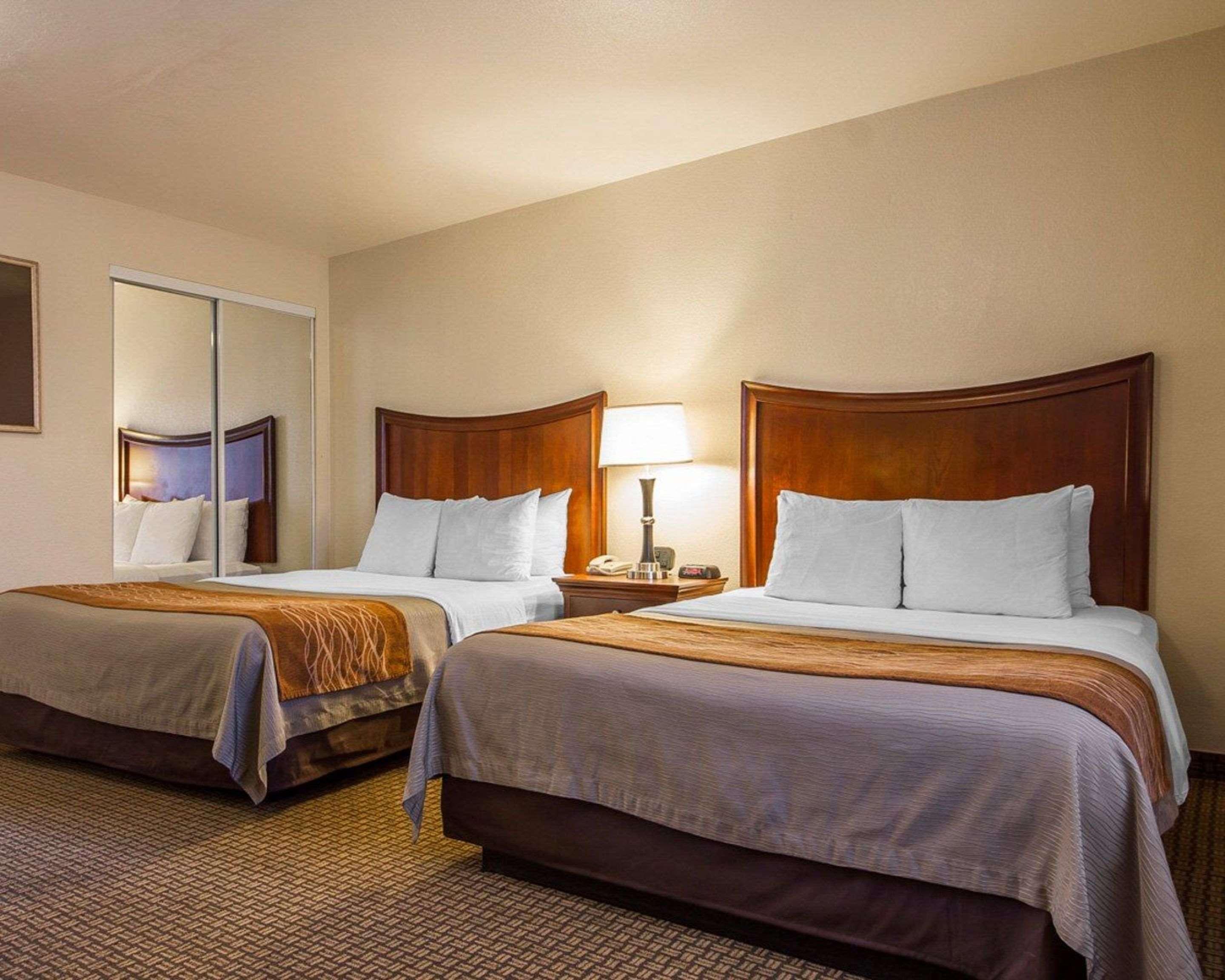 מונטריי Blu Pacific Hotel מראה חיצוני תמונה